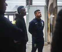 转会期夏洛特黄蜂备战意大利杯；复出首秀细节曝光；气氛紧张；高层口径保持一致的简单介绍